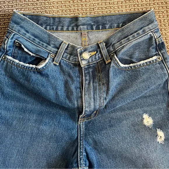 Carmar Distressed Mom Jeans - Picture 2 of 5